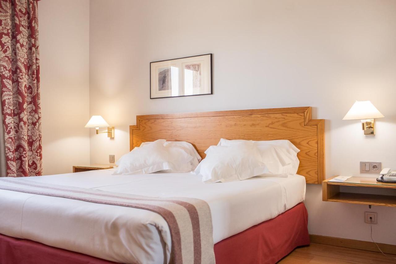 Hotel Vegas Altas Дон-Беніто Екстер'єр фото
