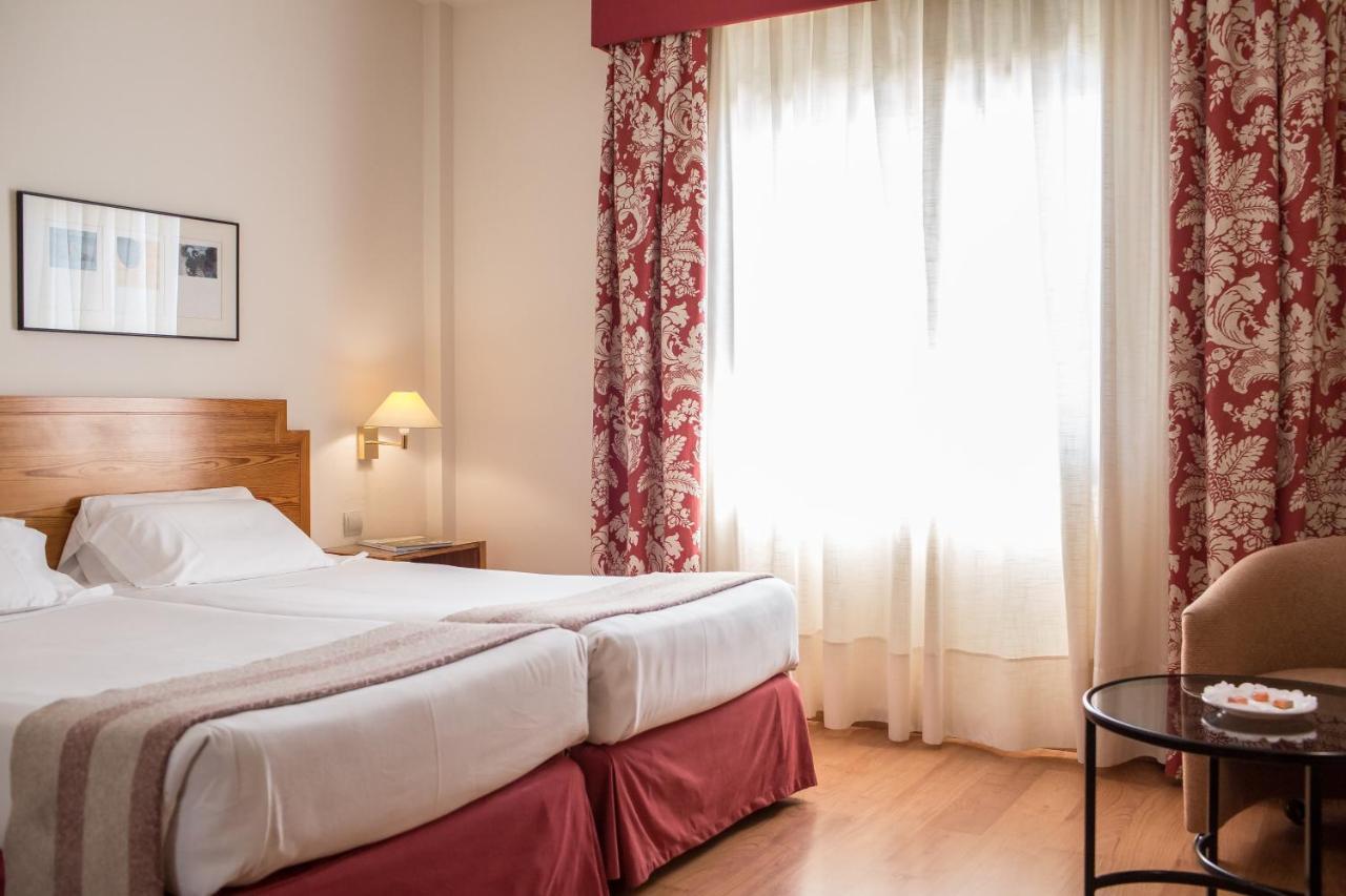 Hotel Vegas Altas Дон-Беніто Екстер'єр фото